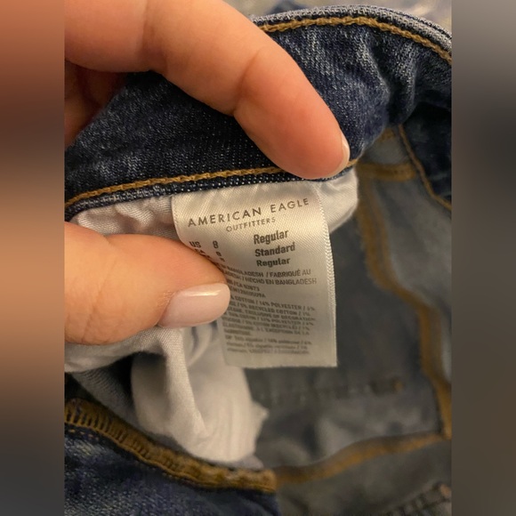 American Eagle Mom Jean - Picture 2 of 3